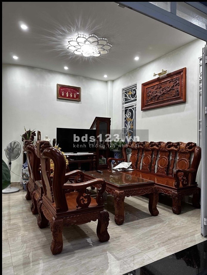 Bán biệt thự siêu đẹp mặt tiền đường xe hơi Vườn Lài P. APĐ Q12
