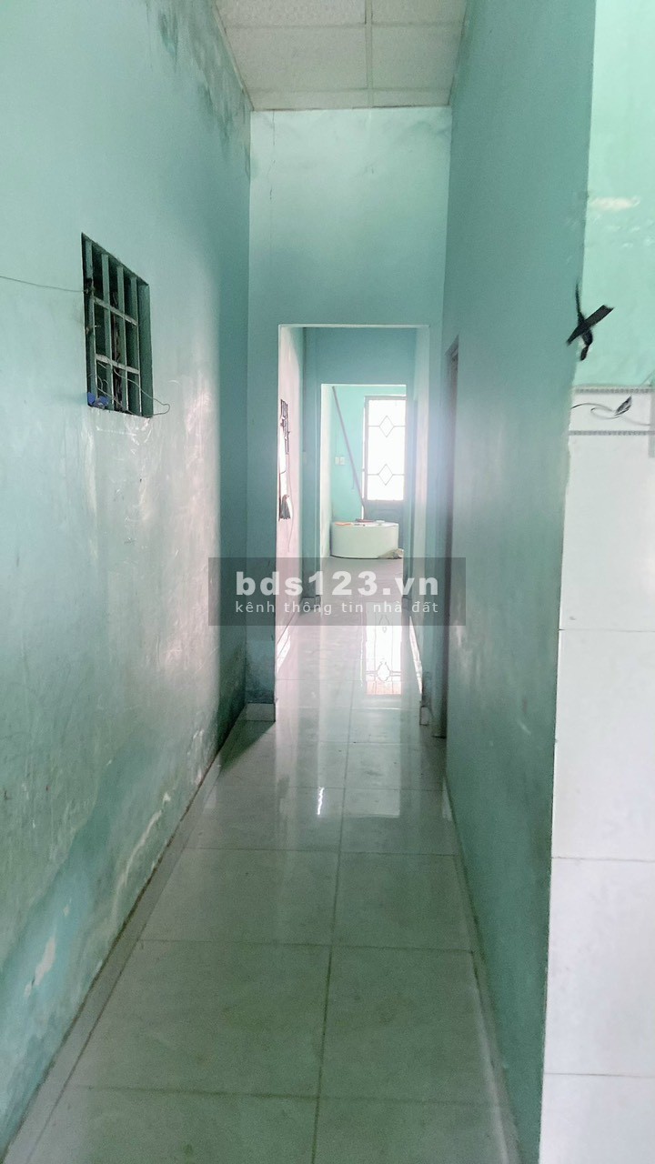 Bán nhà cấp 4 hẻm xe hơi Tỉnh Lộ 10 Xã Phạm Văn Hai - Bình Chánh