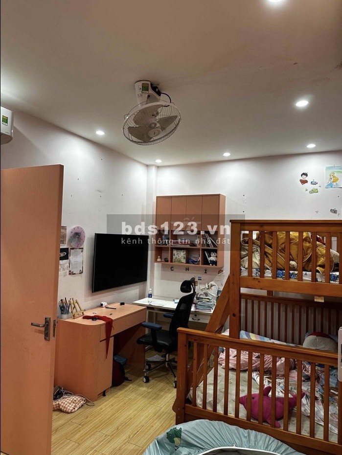Bán biệt thự siêu đẹp mặt tiền đường xe hơi Vườn Lài P. APĐ Q12