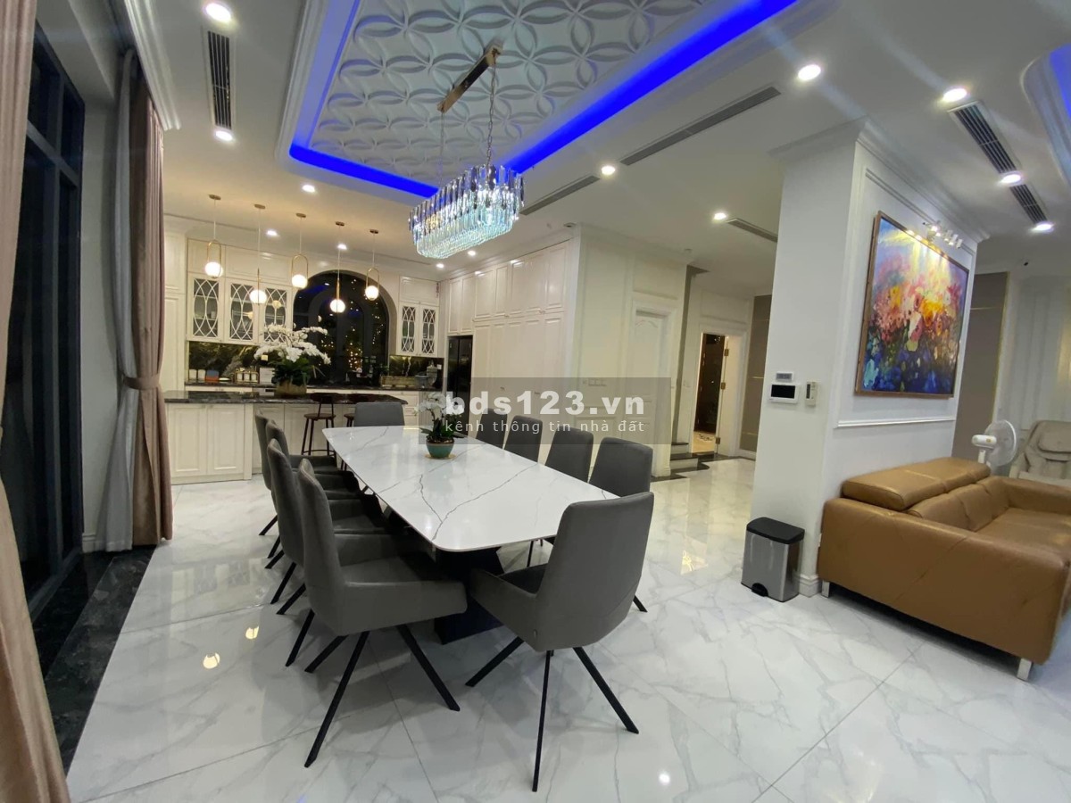 Bán biệt thự đơn lập 309m2 khu Vip Ngọc Trai nội thấ cao cấp giá 60.86 tỷ Vin Gia Lâm (0985941715)