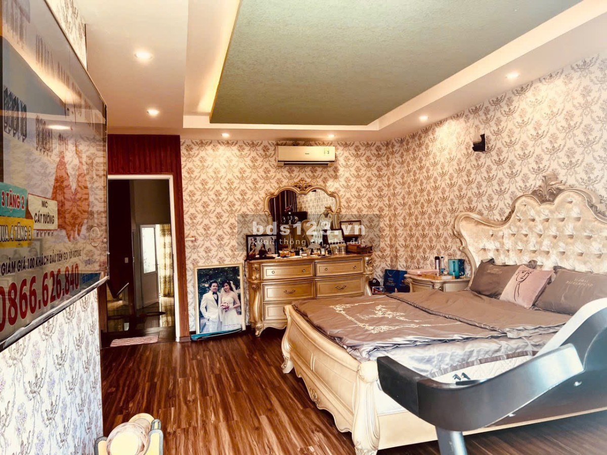 Bán nhà 4 tầng mặt tiền Hoàng Cầm KĐT Vĩnh Điềm Trung giá tốt 9.9 Tỷ