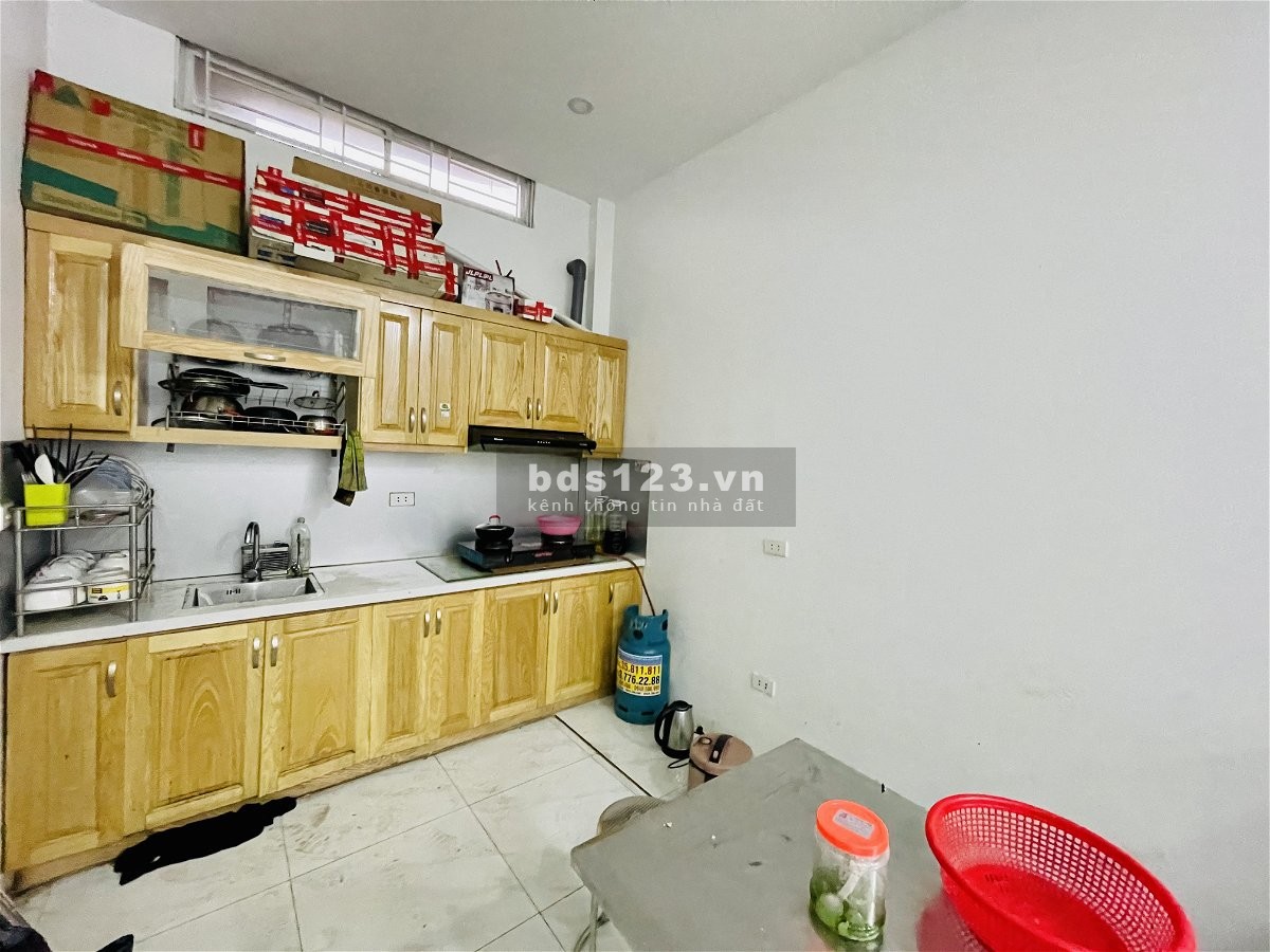 Bán nhà đẹp cho thuê tốt tại Khương Đình, Thanh Xuân, DT 45m² x 4 tầng, MT 4,8 m, giá 4,2 tỷ