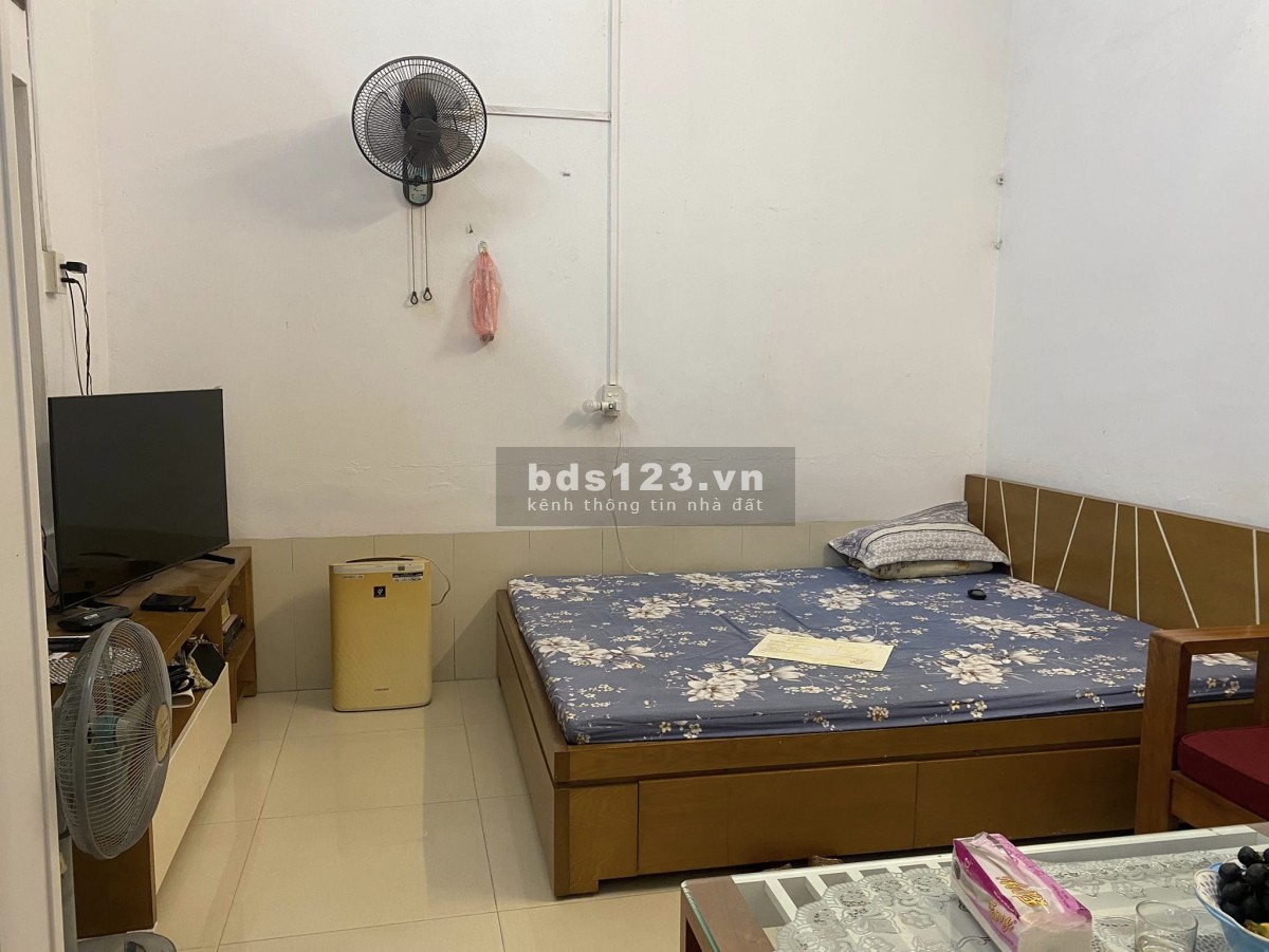 Nhà lô góc - ngõ thông giá đầu tư, 50m² x 2 tầng, chưa đến 4 tỷ.