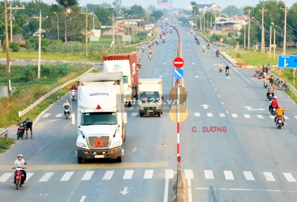 Tôi chủ đất bán gấp 924M2. Gía 520 triệu, đối diện chợ