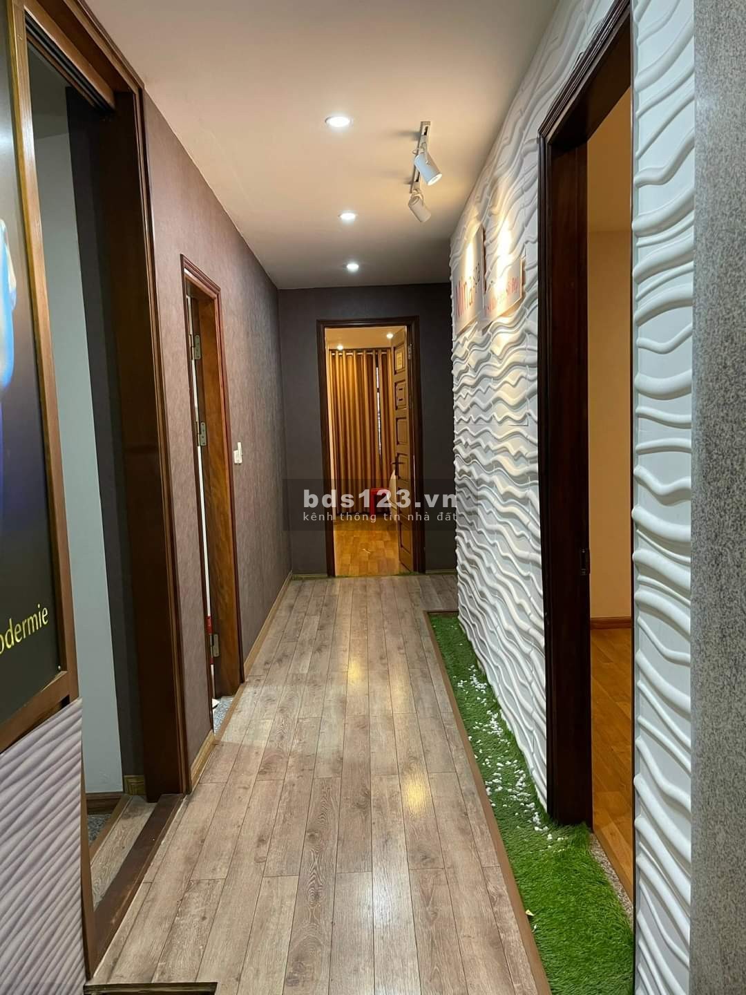 Bán nhà Vương Thừa Vũ 108m 6 tầng 49 tỷ Thanh Xuân dòng tiền ổn định