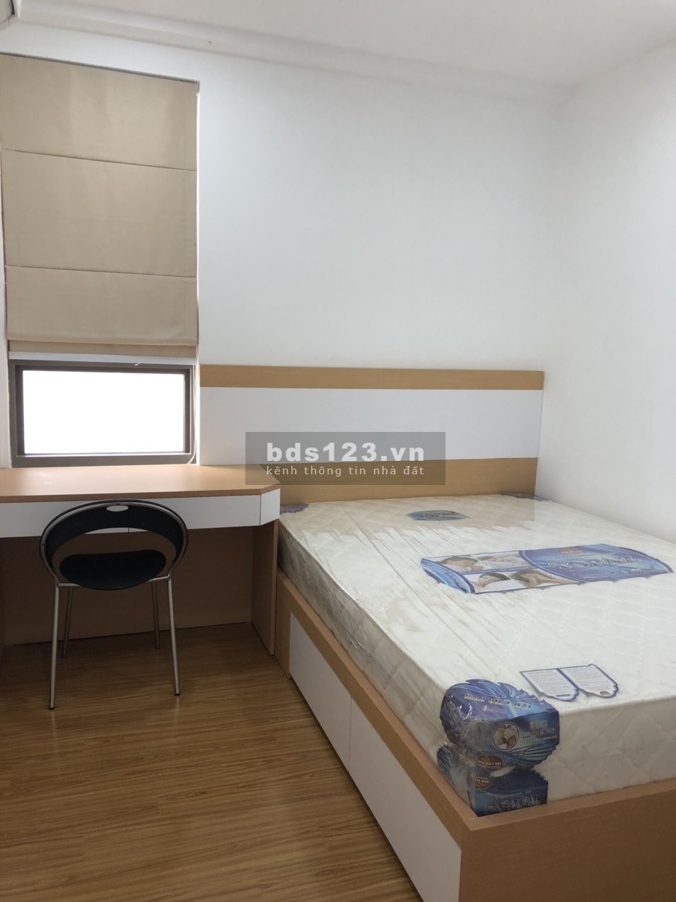 Cho thuê căn hộ chung cư SG South Q7, 2 phòng ngủ, 74m2. Liên hệ: 0983839578.