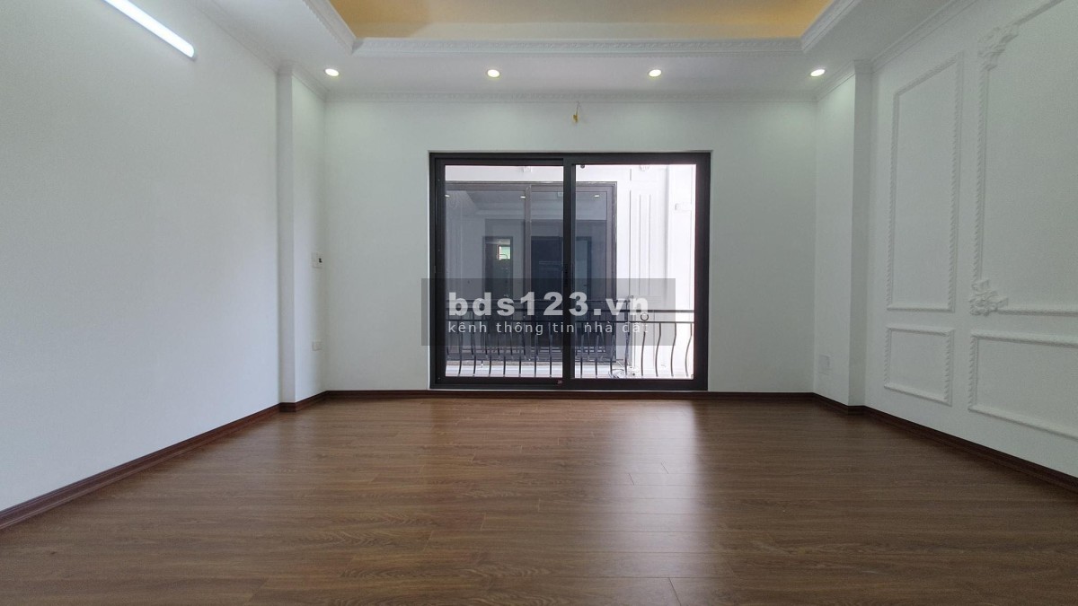 Bán nhà cực hiếm Ba Đình - 45m² - 5 tầng siêu đẹp, nhỉnh 4 tỷ, không lỗi phong thủy.