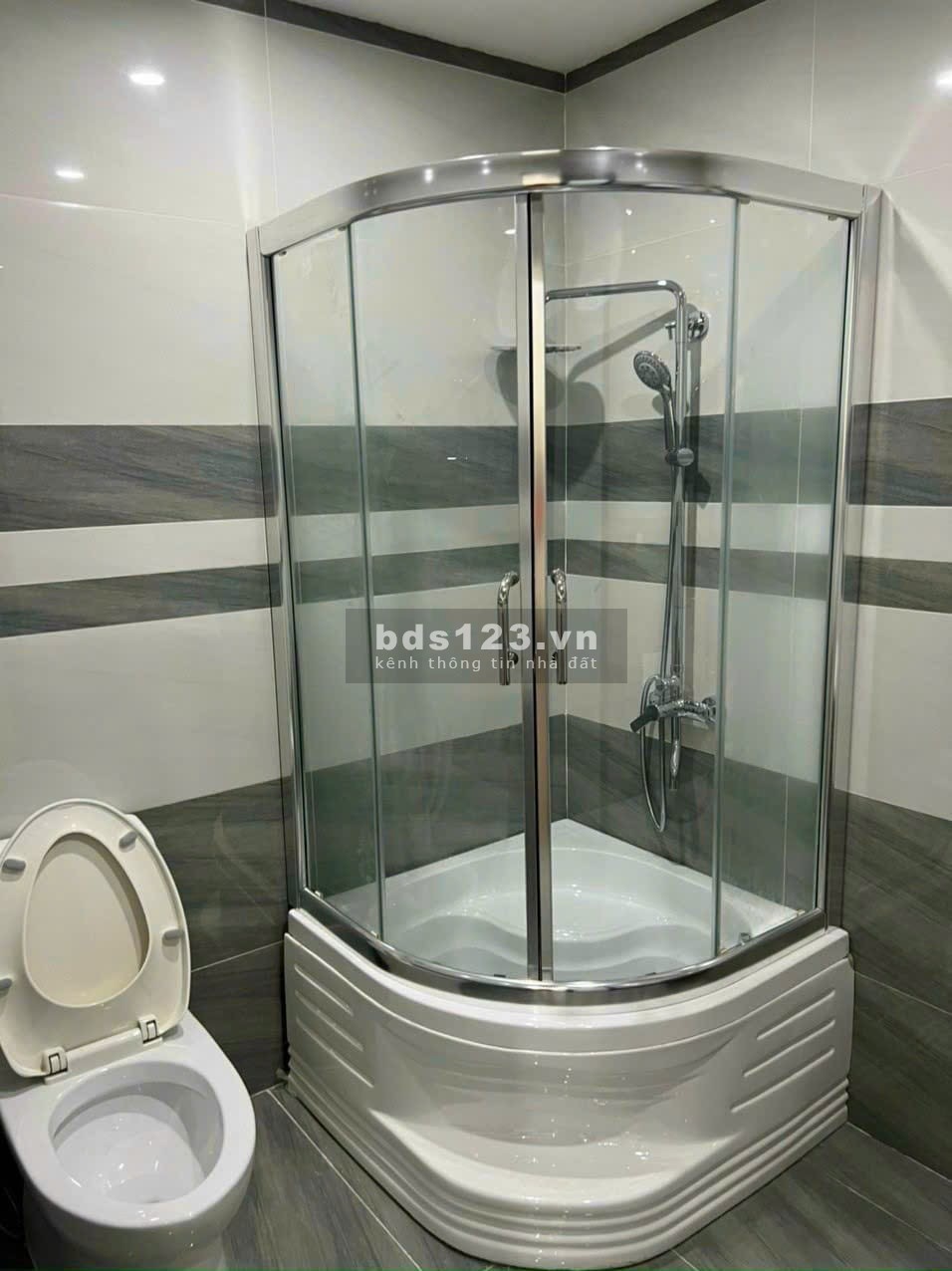 SIÊU HOT!!! Bán gấp nhà phân lô quận Cầu Giấy 60m x 9 tầng, 13.5 tỷ