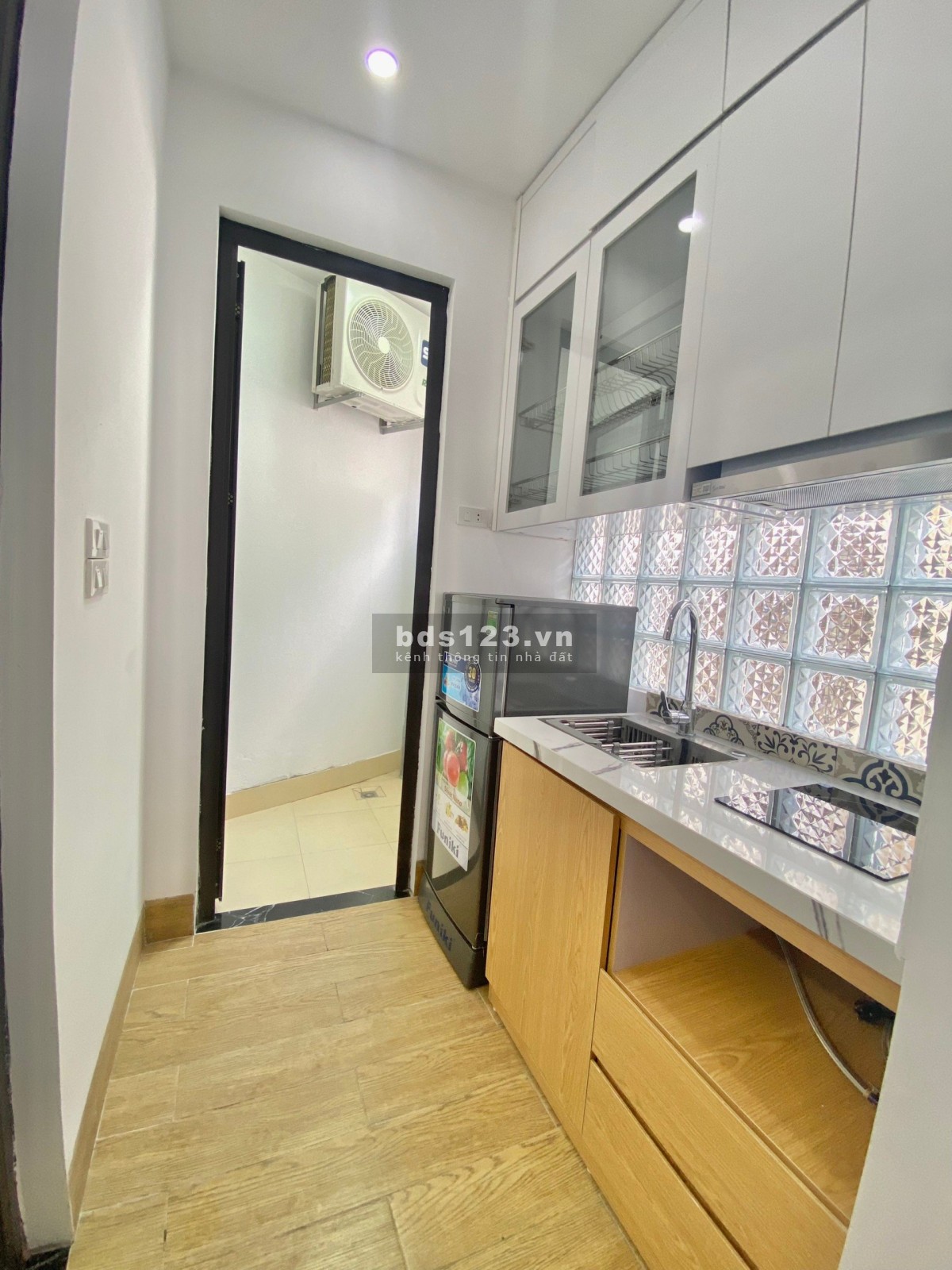Chủ nhà đang cần bán NGUYÊN TÒA chung cư mini Hồ Ba Mẫu, vị trí đẹp, dòng tiền tốt, giá thương lượng