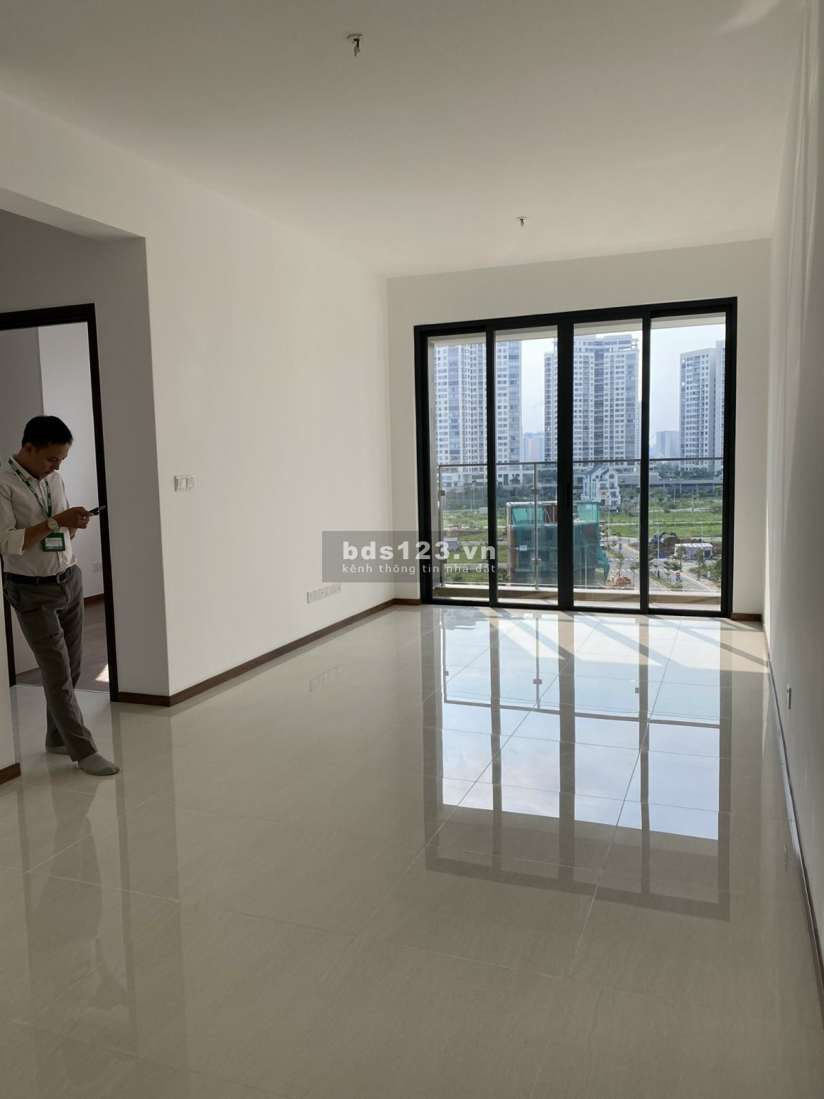 One Verandah cho thuê 2Pn 80m2 nhà cơ bản giá tốt view thoáng mát
