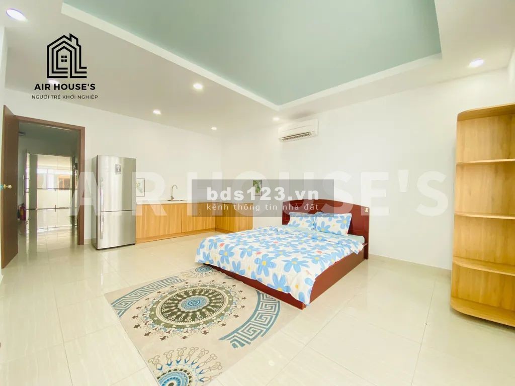 Phòng Studio cửa sổ đón nắng- Toà nhà có thang máy - Lầu 1