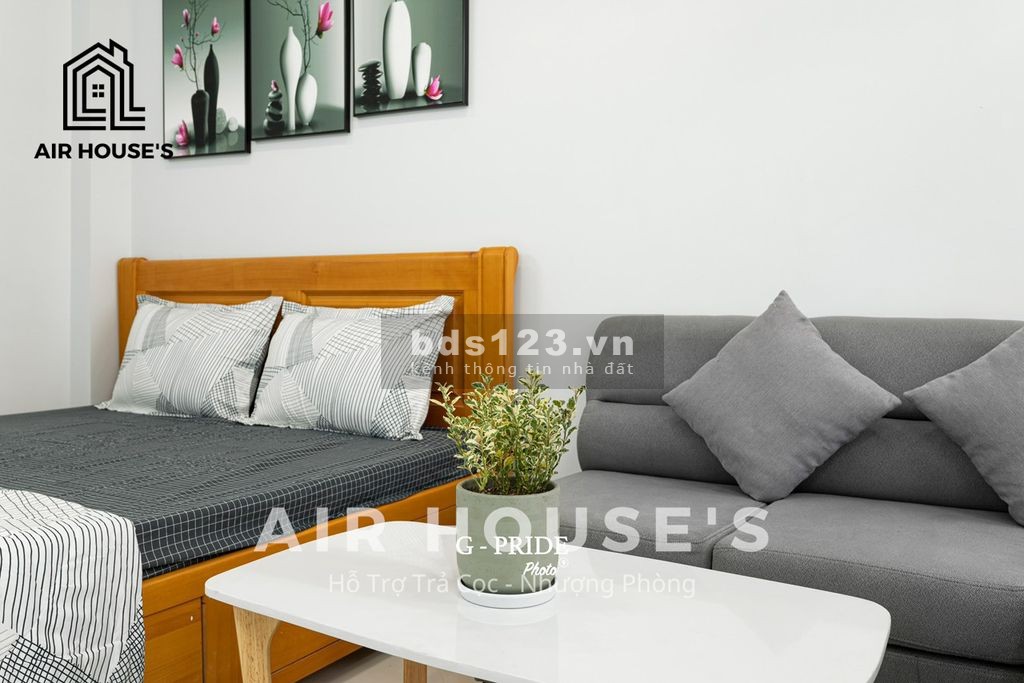 Cho thuê studio ban công thoáng mát 30m2 - Ngay quận 1