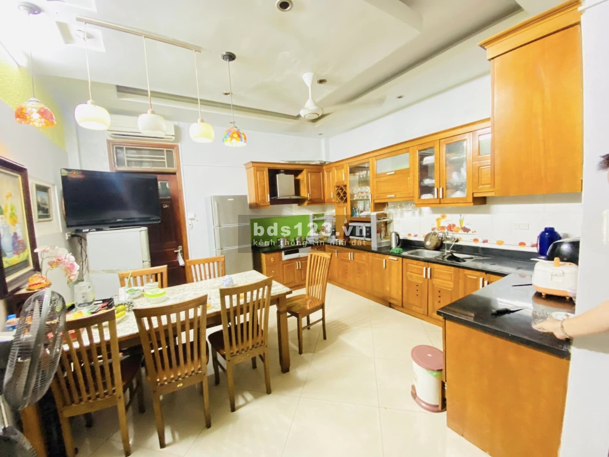 Phân Lô phố Thái Hà. Nhà đẹp Lô Góc, Gaza ô tô, KDoanh Vp, Ở Sướng. Dt 58m, 5T, Mt 5m, 19 Tỷ