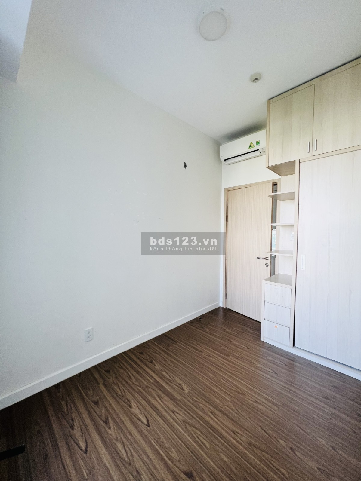 Bán căn hộ Safira kèm suất đậu oto - 2PN 2WC view sông tầng cao