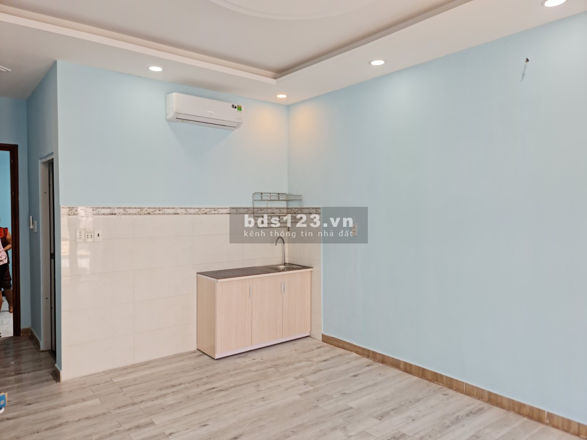 Cho thuê phòng 25m2 đầy đủ nội thất Huỳnh Tấn Phát Q7