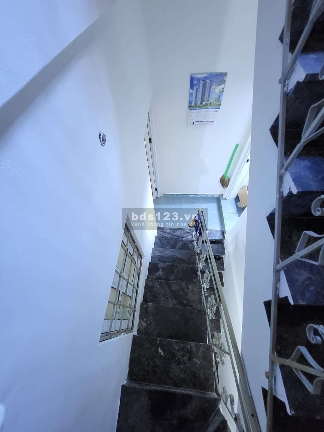 Chủ mót bán ra lộc 300 triệu cho nhà phố Hoàng Mai 50m2 giá còn hơn 4 tỷ