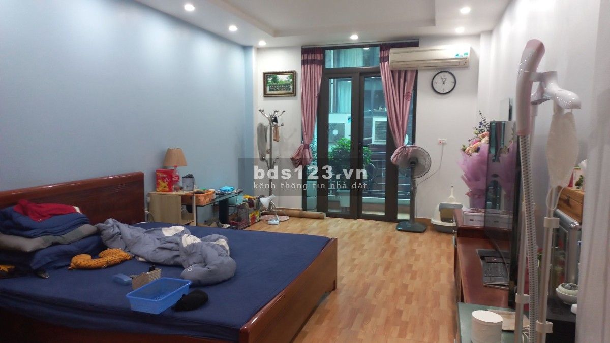 Bán nhà mặt phố Đông Các, Kinh Doanh Đỉnh, Ở Thoáng, 2 mặt phố, giá 21,5 tỷ