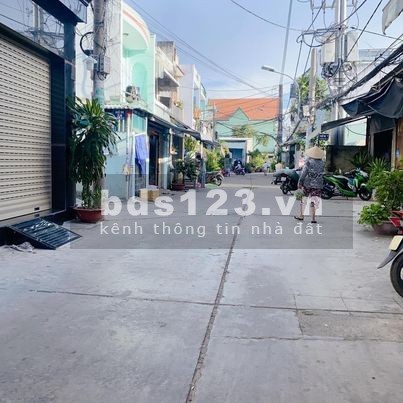 Bán gấp số 12- Bình Hưng Hoà A - Bình Tân – 2T – 82m2 – 6.6 Tỷ - Đường OTO Thông tứ tung.