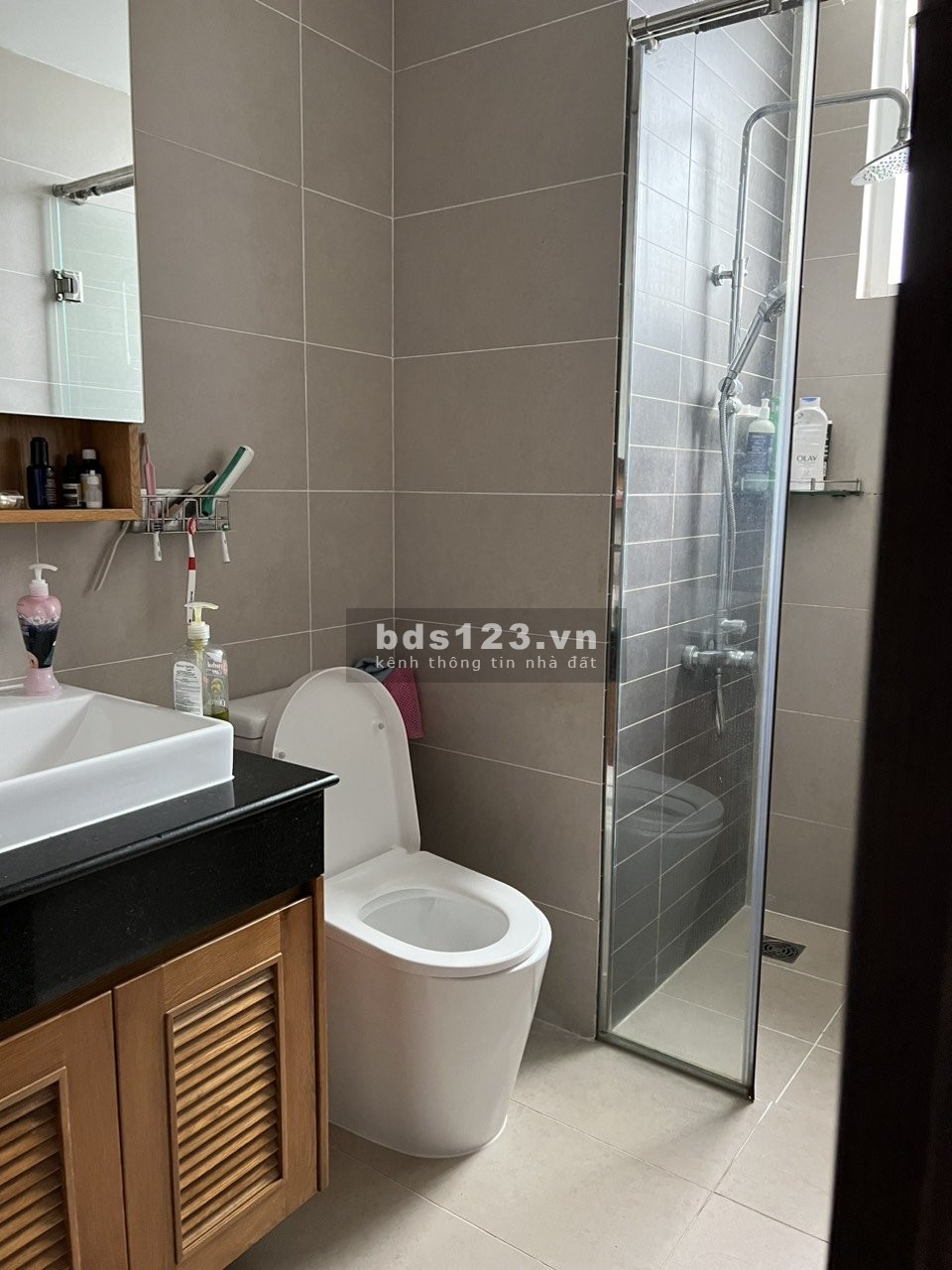 Cho thuê căn hộ chung cư Sunrise Riverside Q7, 3PN, full nội thất, LH: 0983839578.