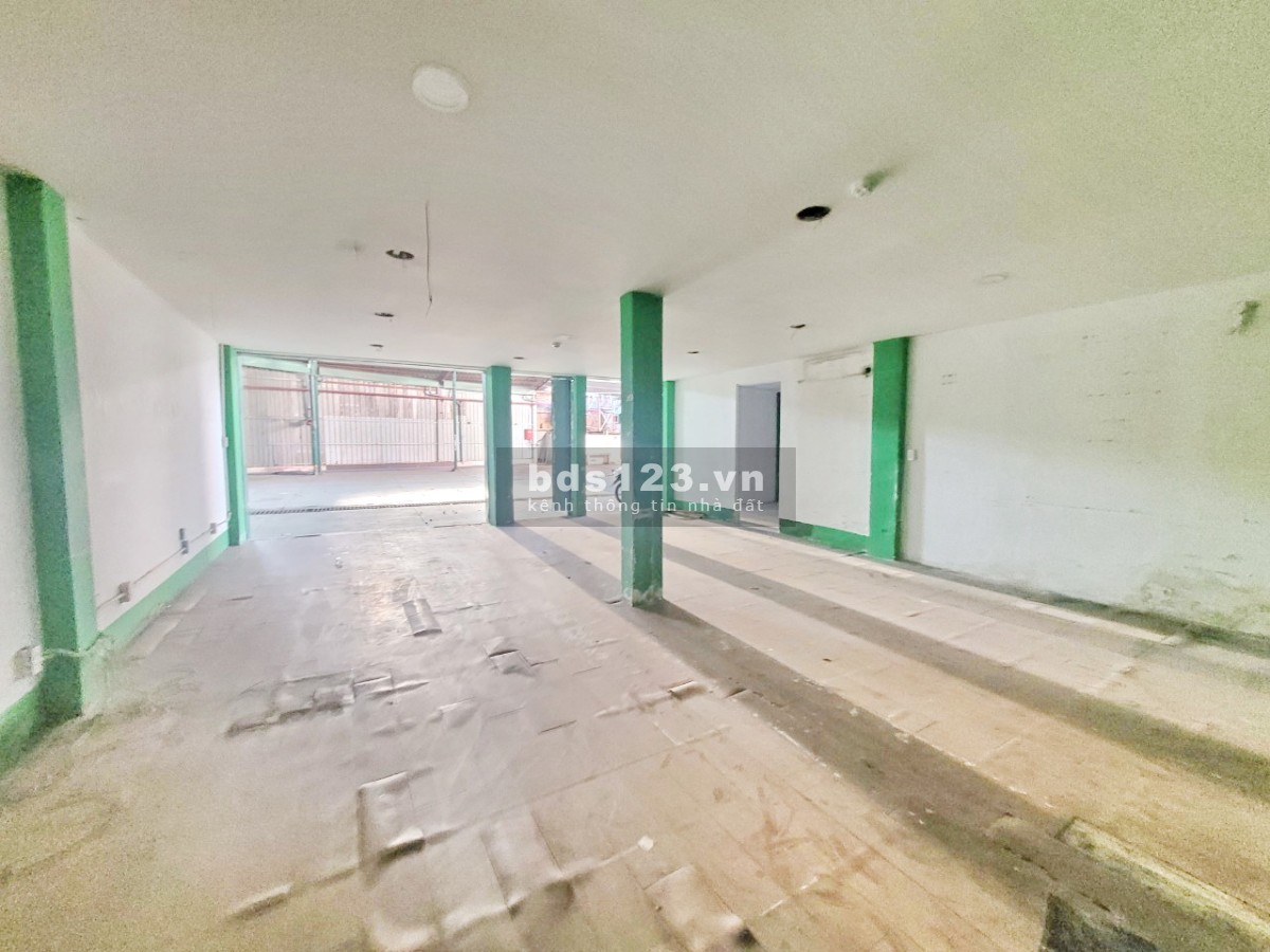 Cần cho thuê kho 1550m² mặt tiền Đường số 25 Tân Quy Quận 7 giá 160tr/tháng