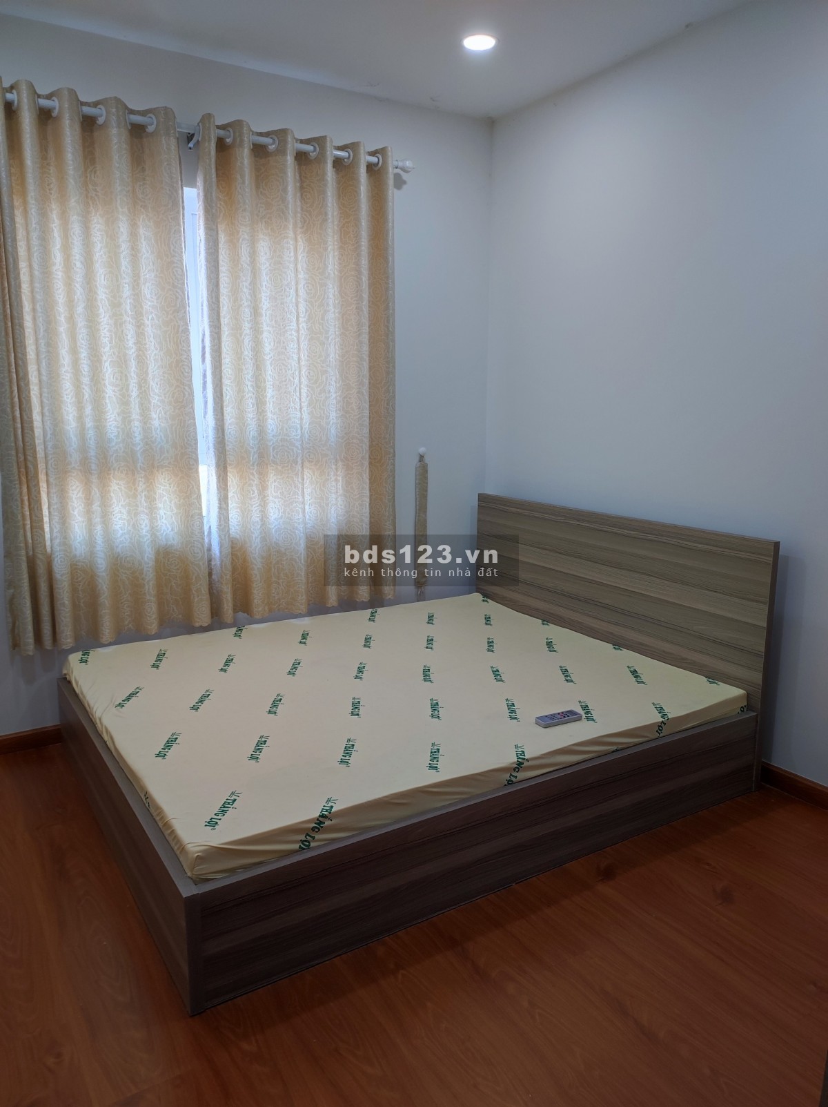 Chính chủ bán căn góc 2 view - DT 75m2 giá 1,850 tỷ - Đã có sổ - Vay được tối đa 1,2 tỷ. LH xem nhà