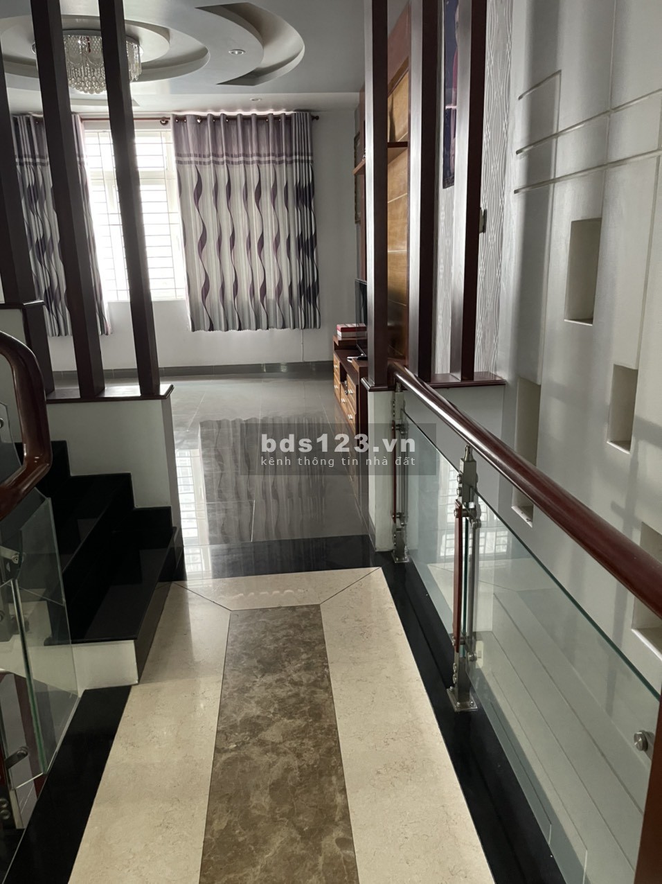 Bán nhà mặt Phố đường 4C, KDC 6B Intresco, sổ hồng, nhà mới, 1 hầm 1 trệt 3 lầu - 13,5 tỷ