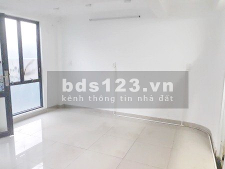 Bán gấp căn hộ 5 lầu 18 phòng góc hẻm 487 Huỳnh Tấn Phát Quận 7