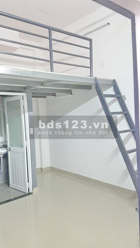 Bán gấp căn hộ 5 lầu 18 phòng góc hẻm 487 Huỳnh Tấn Phát Quận 7