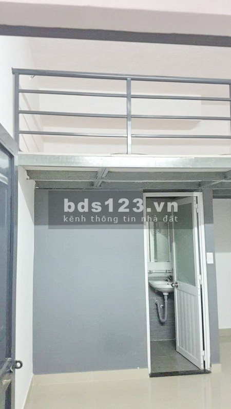 Bán gấp căn hộ 5 lầu 18 phòng góc hẻm 487 Huỳnh Tấn Phát Quận 7