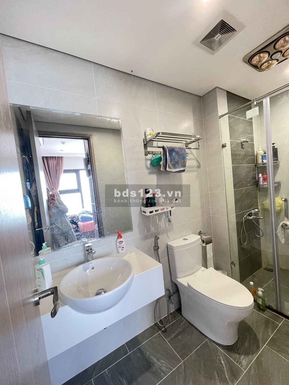 Chuyển nhượng Vinhomes Smart City giá tốt căn hộ 2pn2vs+ 2tỷ9 bao phí