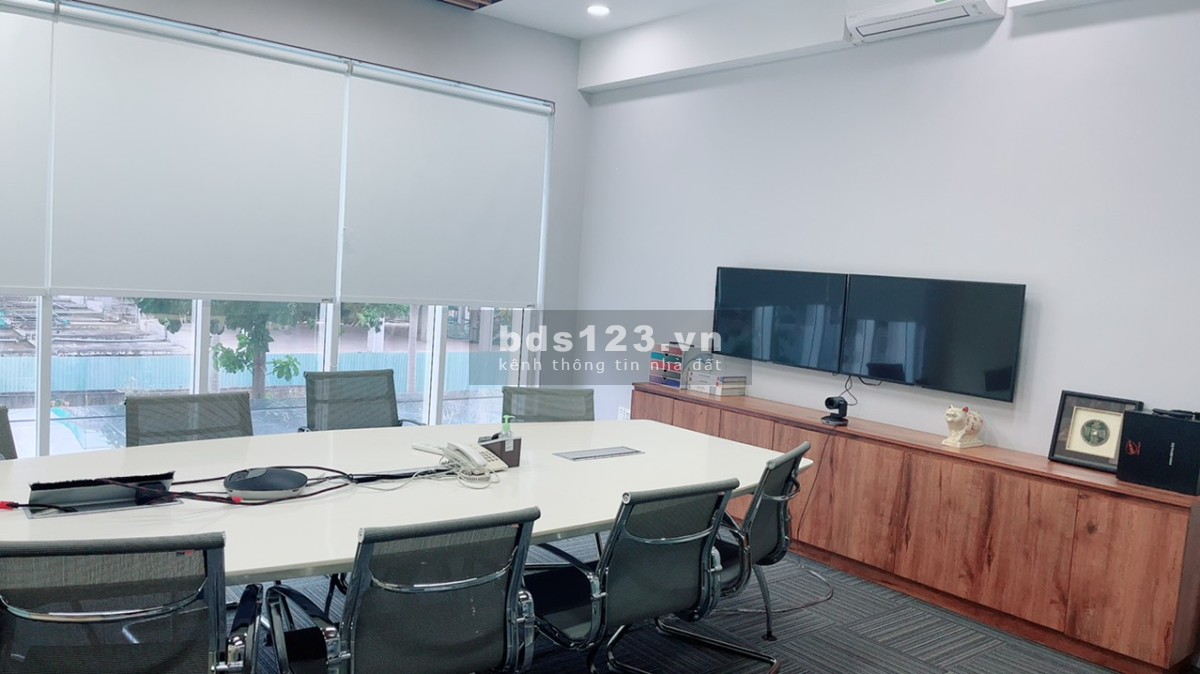 Shophouse Saritown - 1 hầm 1 trệt 3 lầu 1 áp mái- giá thuê 90 triệu