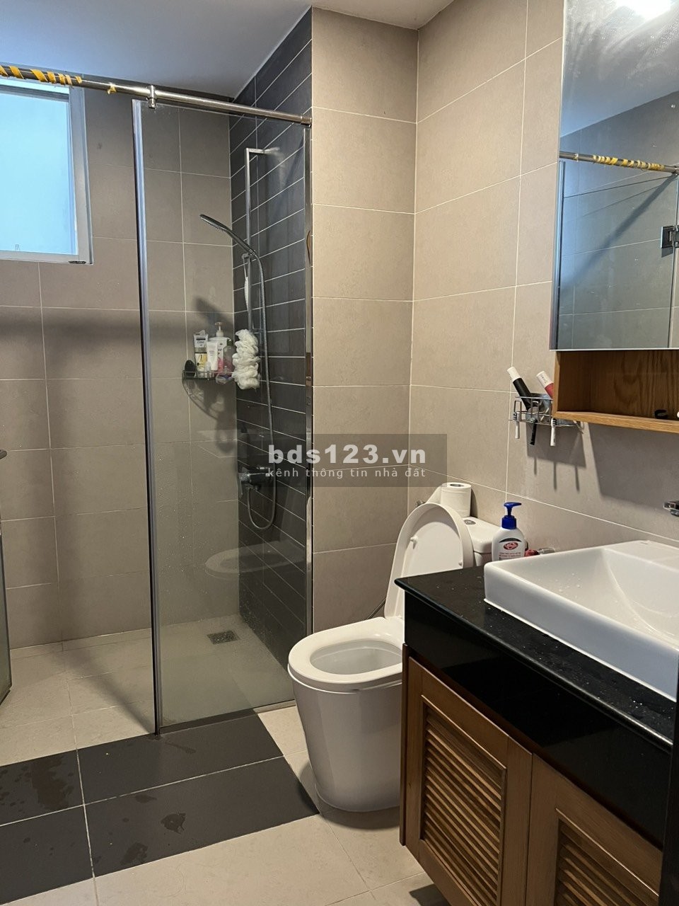 Cho thuê căn hộ chung cư Sunrise Riverside Q7, 3PN, full nội thất, LH: 0983839578.