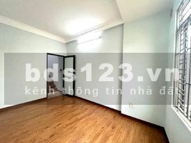 Nhà phố Vọng, 40m2, vừa ở vừa kinh doanh cực đỉnh, giá 7,8 tỉ có thương lượng.
