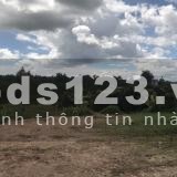 Cần bán lô đất rộng 362m2, thích hợp kinh doanh dịch vụ, Tân Lạc- Bảo Lam