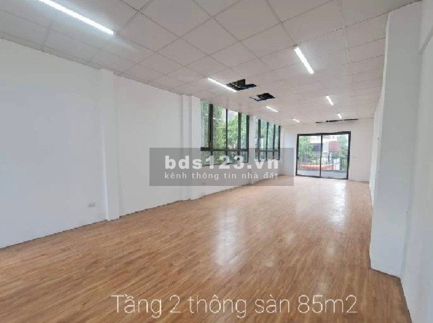 Bán nhà mặt phố Nguyễn Đức Cảnh, DT 106m² MT rộng ở & kinh doanh luôn