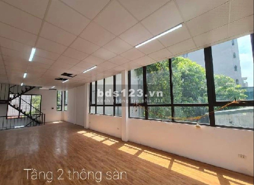 Bán nhà mặt phố Nguyễn Đức Cảnh, DT 106m² MT rộng ở & kinh doanh luôn