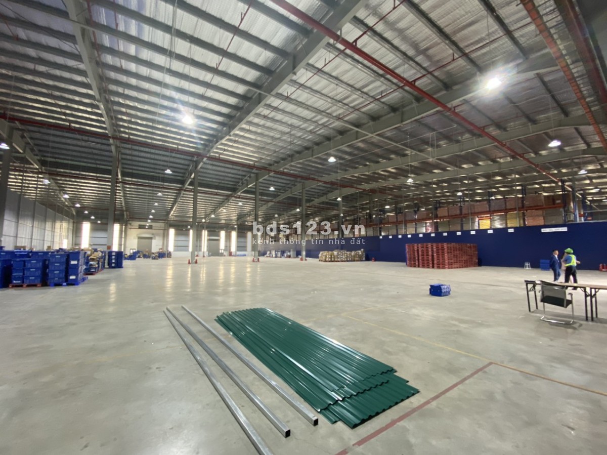 Chính chủ cho thuê 800m2 kho, nhà xưởng tại quận Long Biên - TP Hà Nội