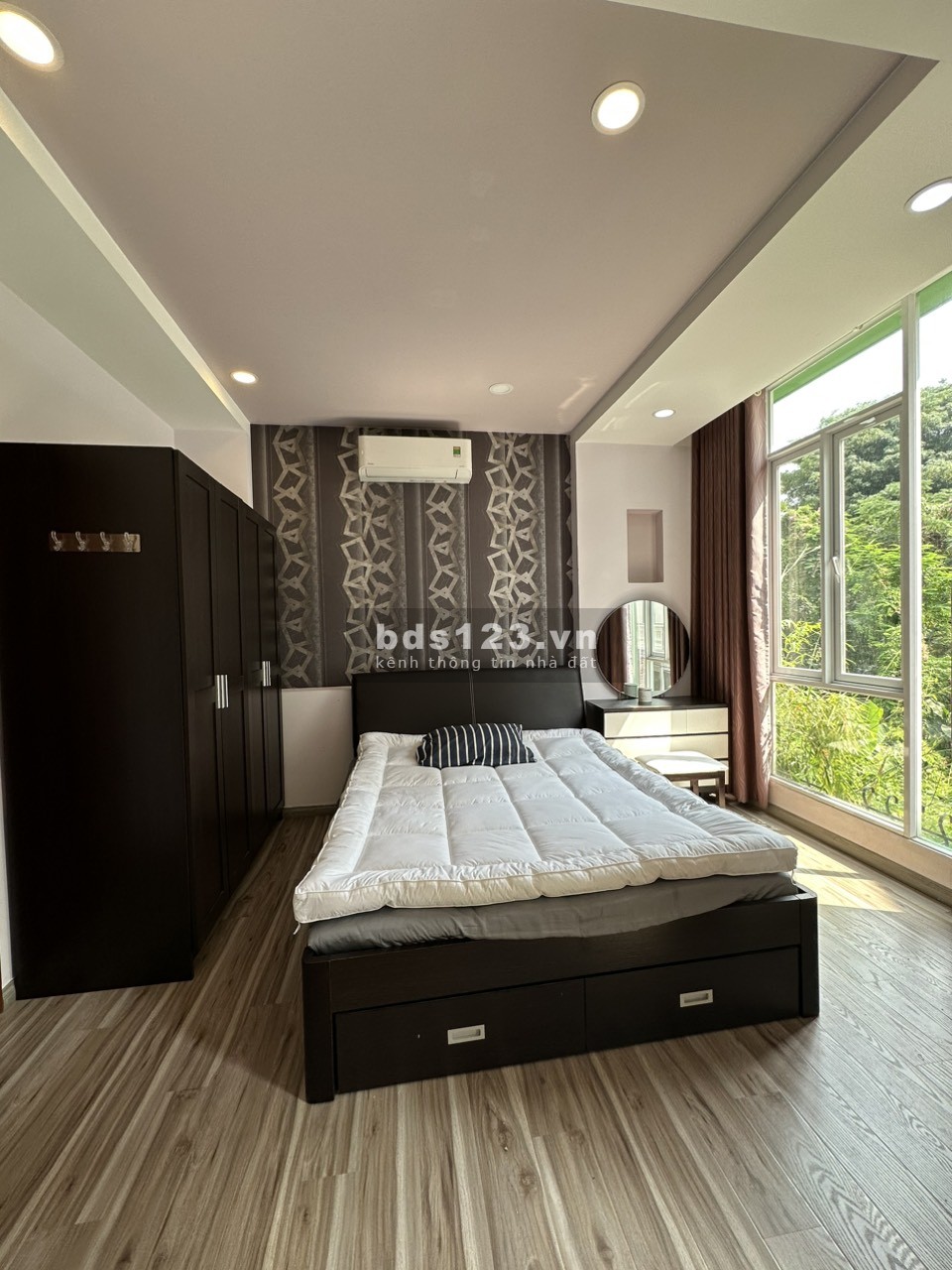 Bán nhà sang trọng, siêu đẹp như trong hình