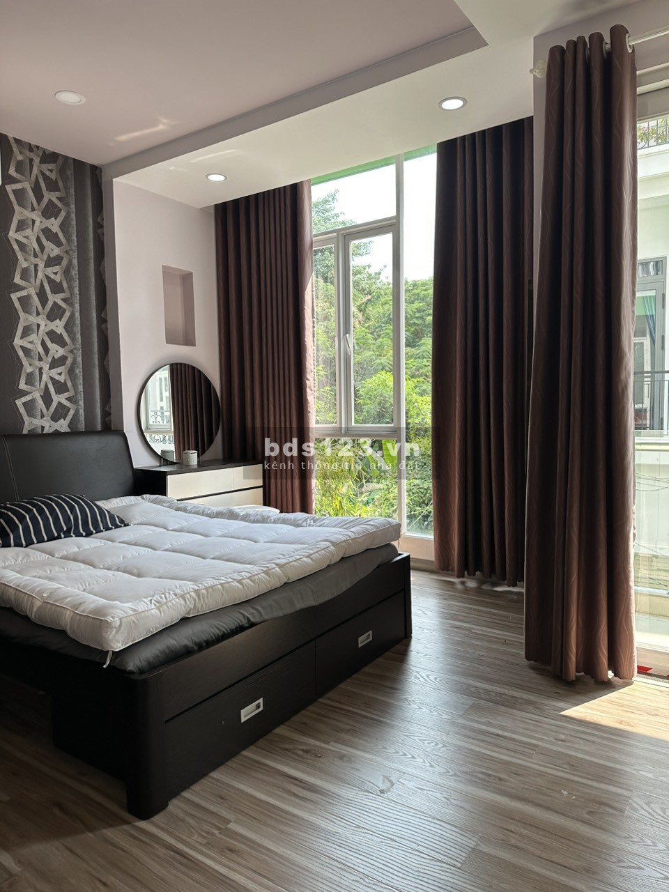 Bán nhà sang trọng, siêu đẹp như trong hình
