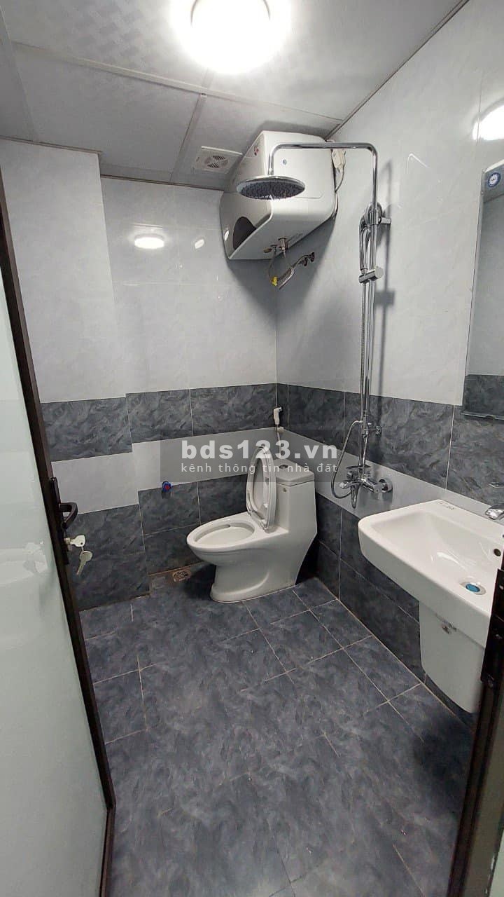 Bán nhà đẹp Đống Đa, Phạm Ngọc Thạch - 30M ra mặt phố - 42m² - 4 Tầng - 5,3 tỷ