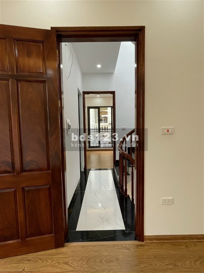 Bán nhà 5 tầng đường Trần Phú, Hà Đông, giá 4.95 tỷ