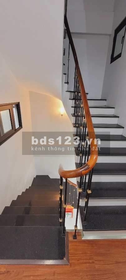 Bán nhà 4 tầng phố Ngô Thì Nhậm, Hà Đông, giá 6 tỷ
