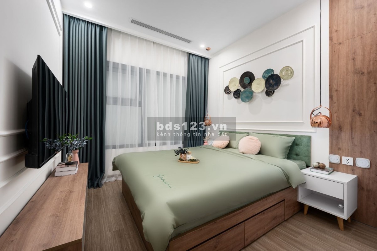 Chính chủ cần bán căn 3 phòng ngủ, diện tích 82m2, giá chỉ khoảng 3.5 tỷ tại Vinhomes Smart City