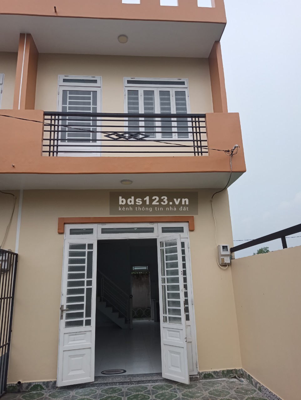 Kinh doanh lỗ Bán lỗ nhà đẹp tại địa chỉ Hương Lộ 2, Trung Lập, Huyện Củ Chi