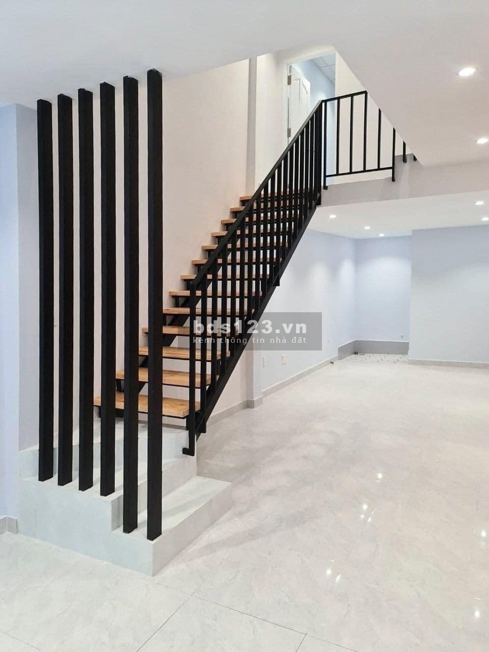 Bán nhà hẻm xe hơi - Giá 4,75 tỷ - Diện tích 47m² - Quang Trung, Gò Vấp