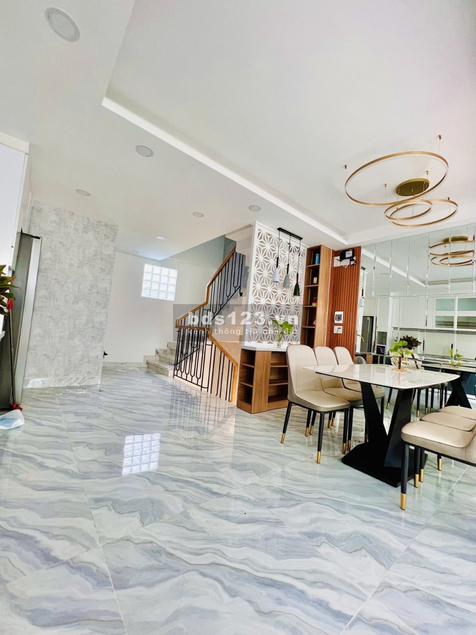 Bán nhà hxh Phan Huy Ích phường 14 Gò Vấp