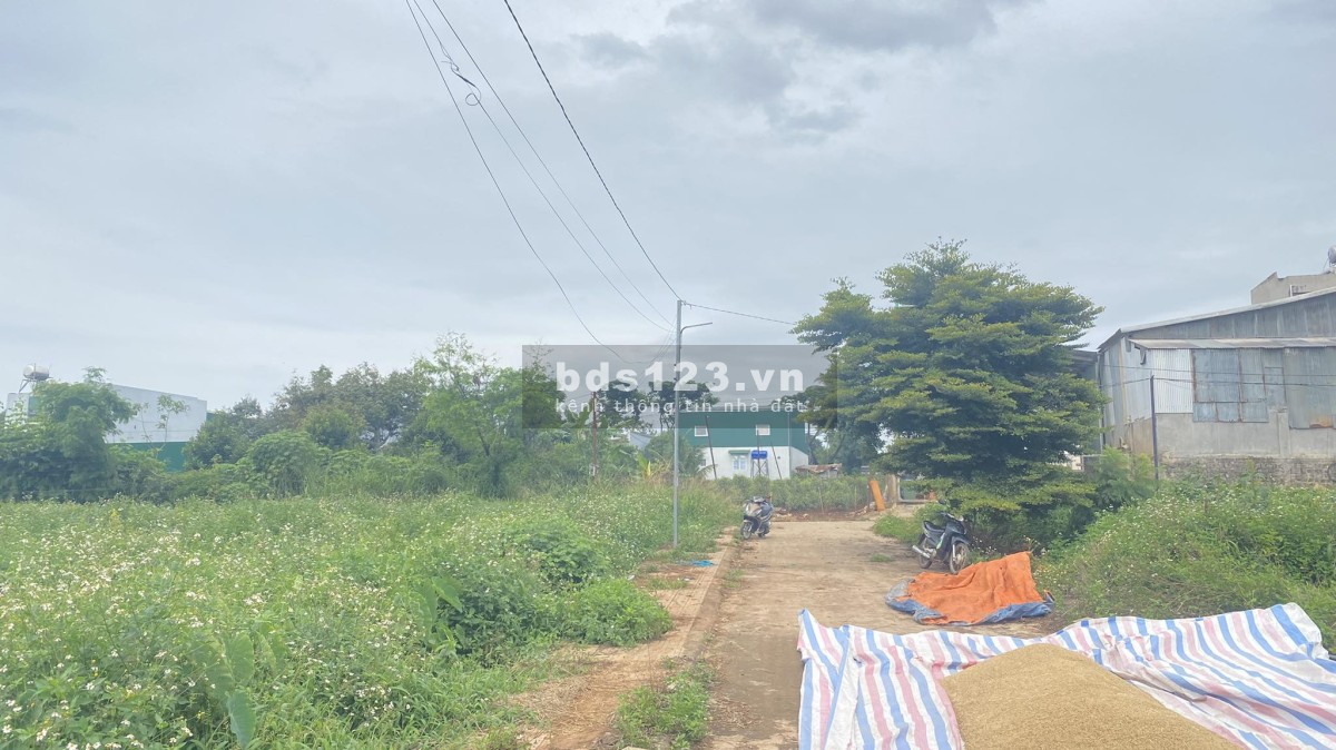 Bán lô đất hẻm rộng 7m, sau cây xăng Liên Nghĩa, thuộc Liên Nghĩa Đức Trọng chỉ 1,9 tỷ