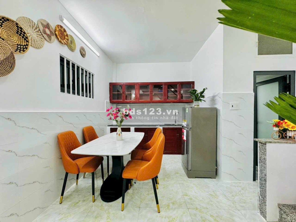 Bán nhà 1 sẹc Thống Nhất, DT 35m² hẻm 3m thông, giá 3,57 tỷ