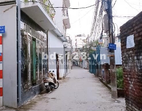 Chính chủ bán nhà Trần Đại nghĩa, ô tô vào được, 49m2 kinh doanh tốt, 7,6 tỷ.
