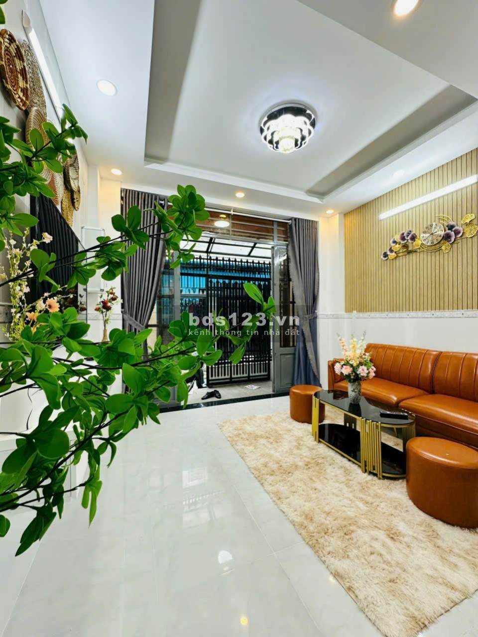 Bán nhà phố 4.07 x 10 m 1 trệt 1 lầu đường Nguyễn Thái Sơn Gò Vấp.
